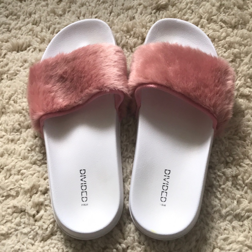 H&M fuzzy slides